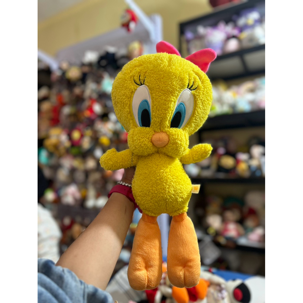 boneka tweety