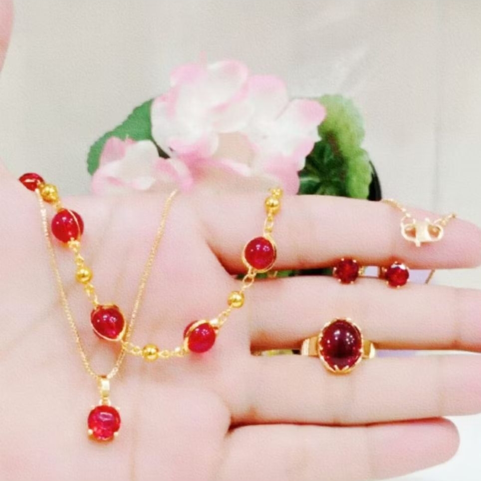 set perhiasan batu merah titanium anti luntur perhiasan dewasa