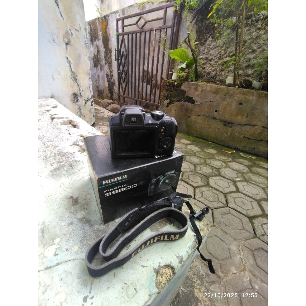 kamera Fujifilm S9800