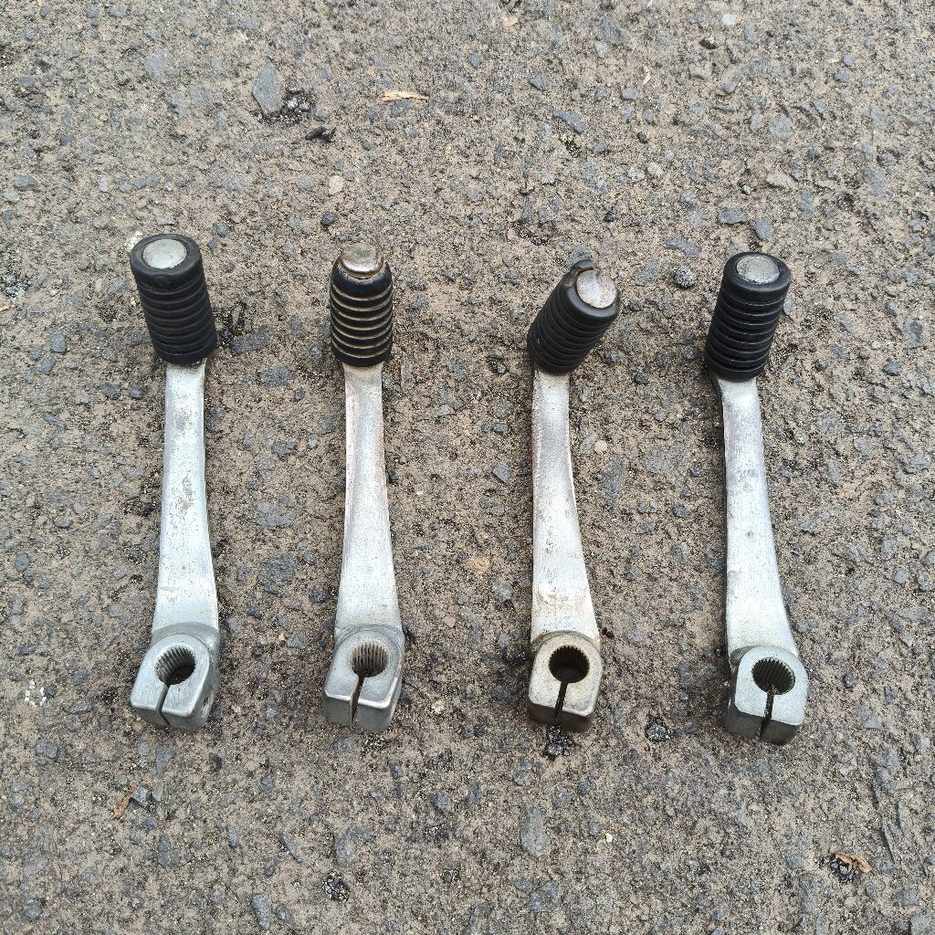 Tuas perseneling CRF 150L Original