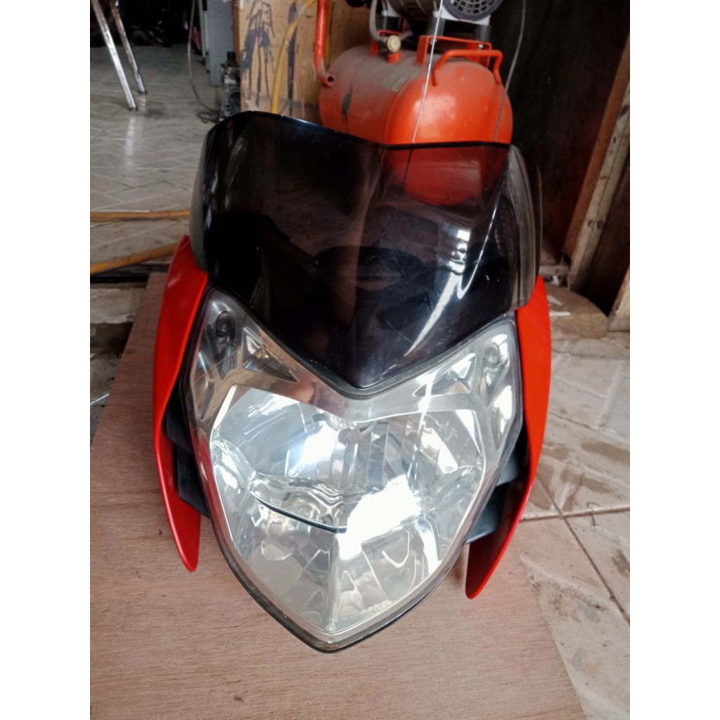 lampu cover depan set Bajaj Pulsar 135
