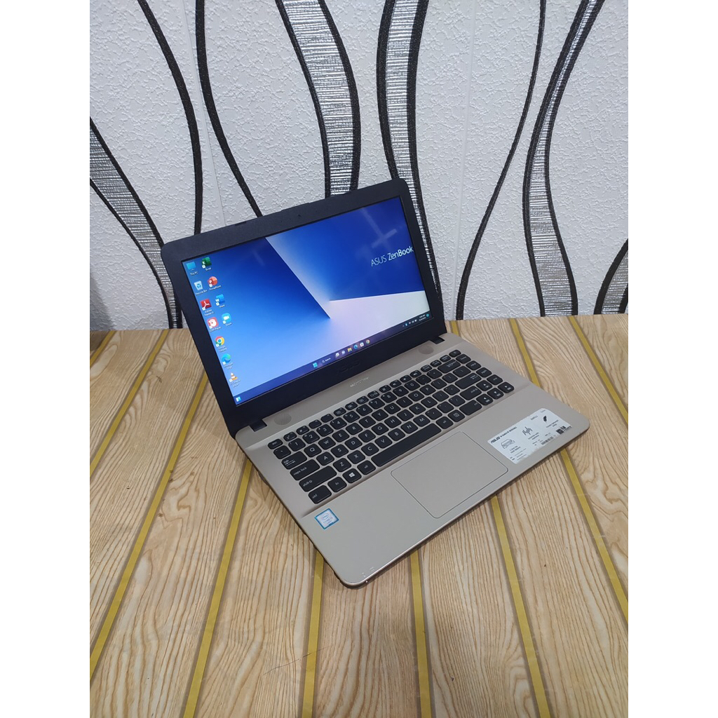 Ready Asus X441UA Intel Core i3