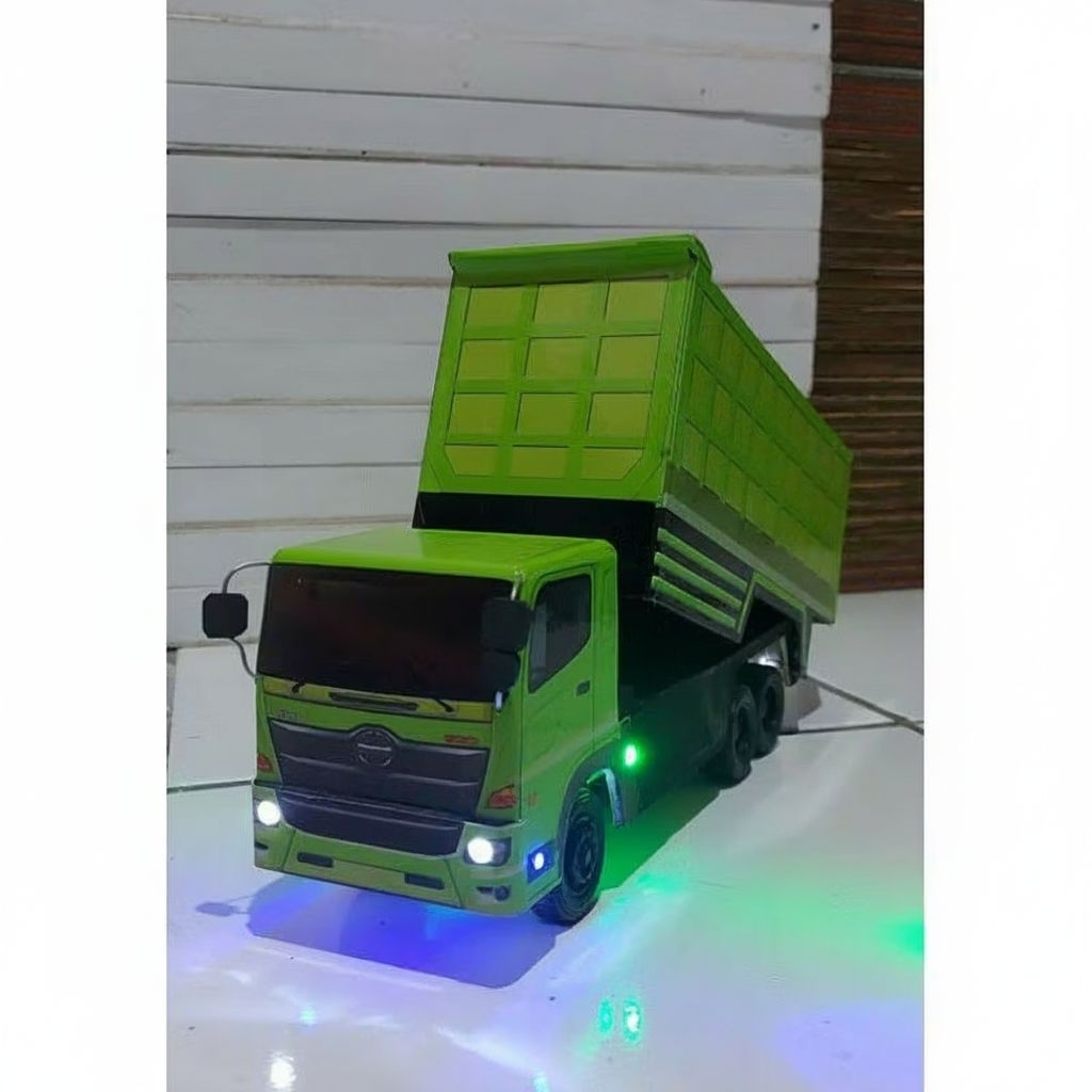 Miniatur Truk Dam Mainan Anak Truk Dum Remot Control