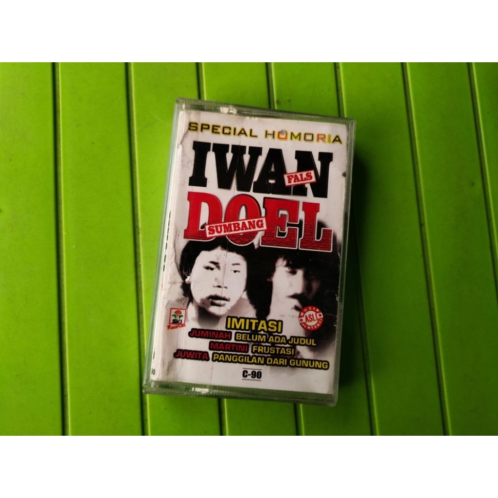 Kaset pita Iwan fals Doel Sumbang