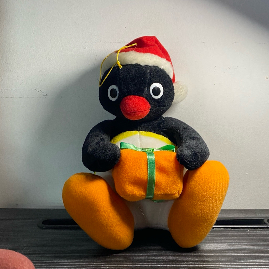 Boneka Plush Pingu Christmas Banpresto Preloved