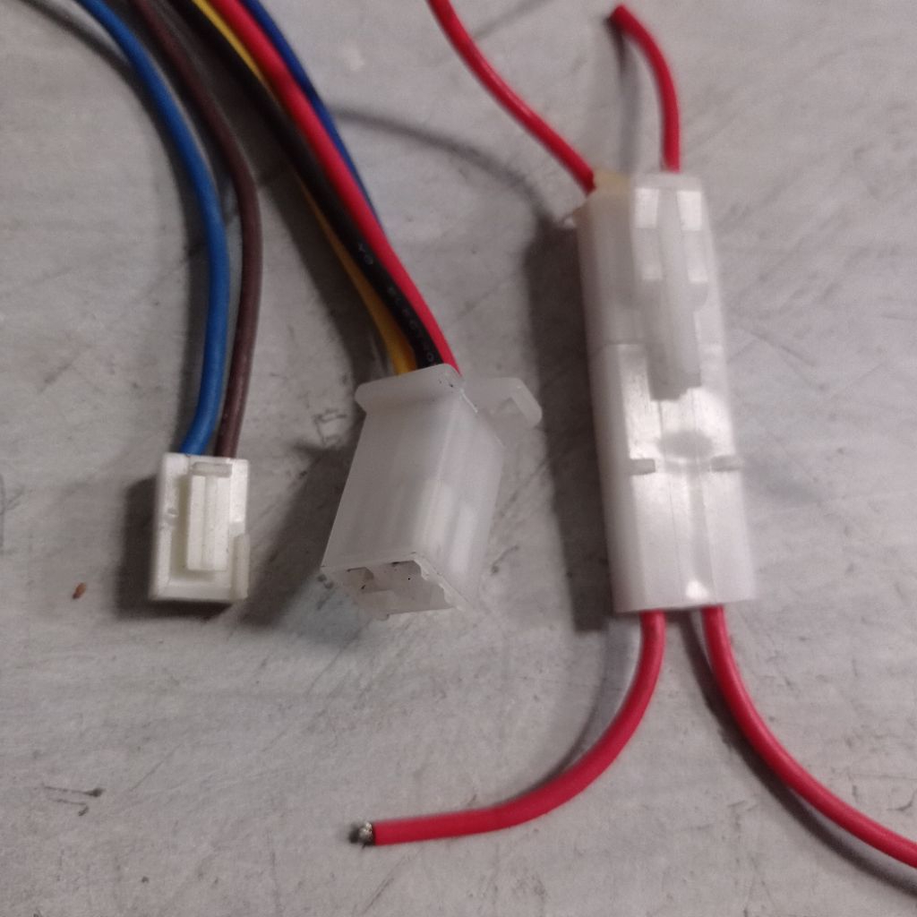 Socket Kabel E ex Mobil aki mainan anak