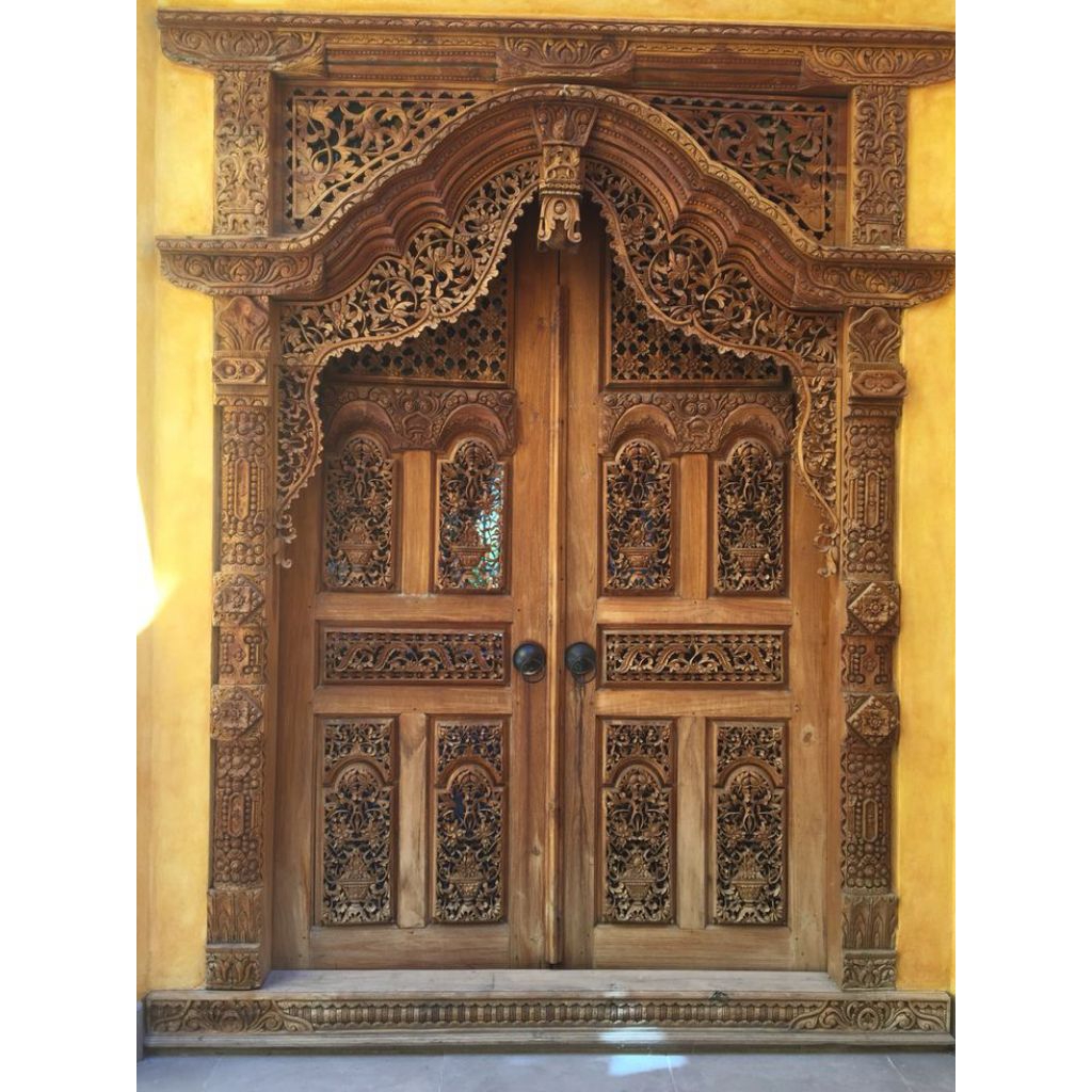 Gebyok antik / pintu antik / pintu klasik model lawas