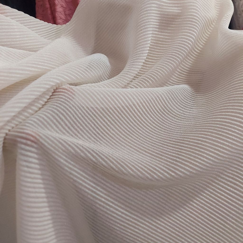 kain plisket premium  - kain plisket lidi  - kain crepe plisket  - kain plisket antik ( BW ) dr