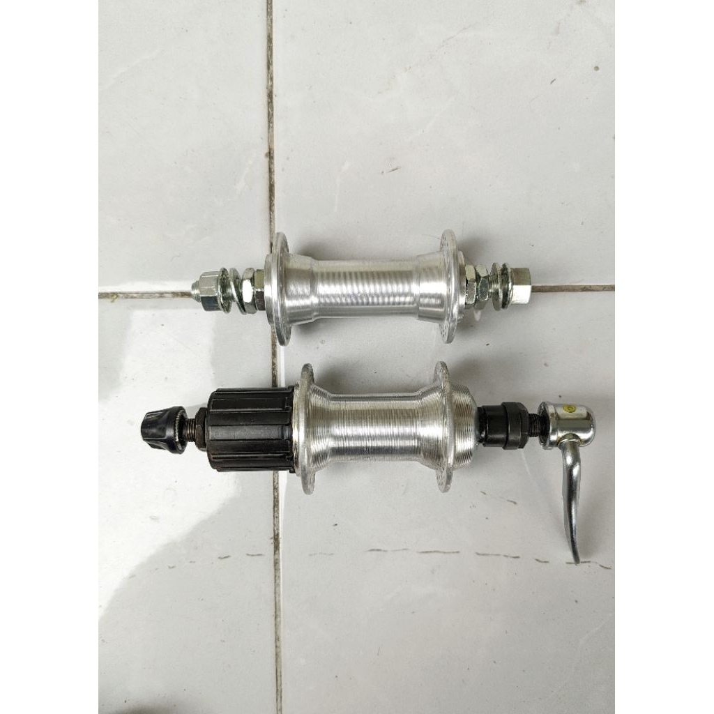 hub freehub shimano 36 hole bearing baru NOS