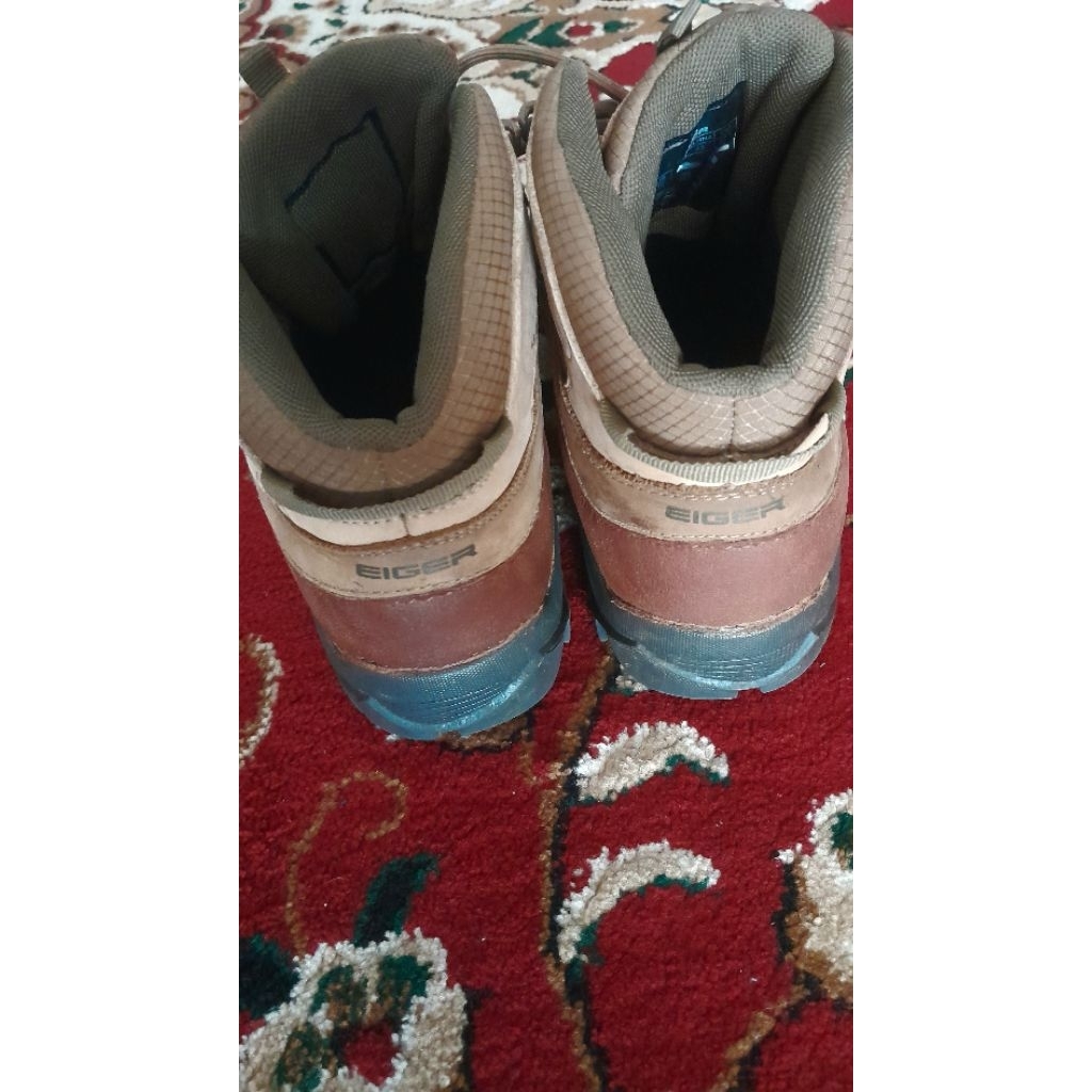 sepatu gunung pollock 2.0