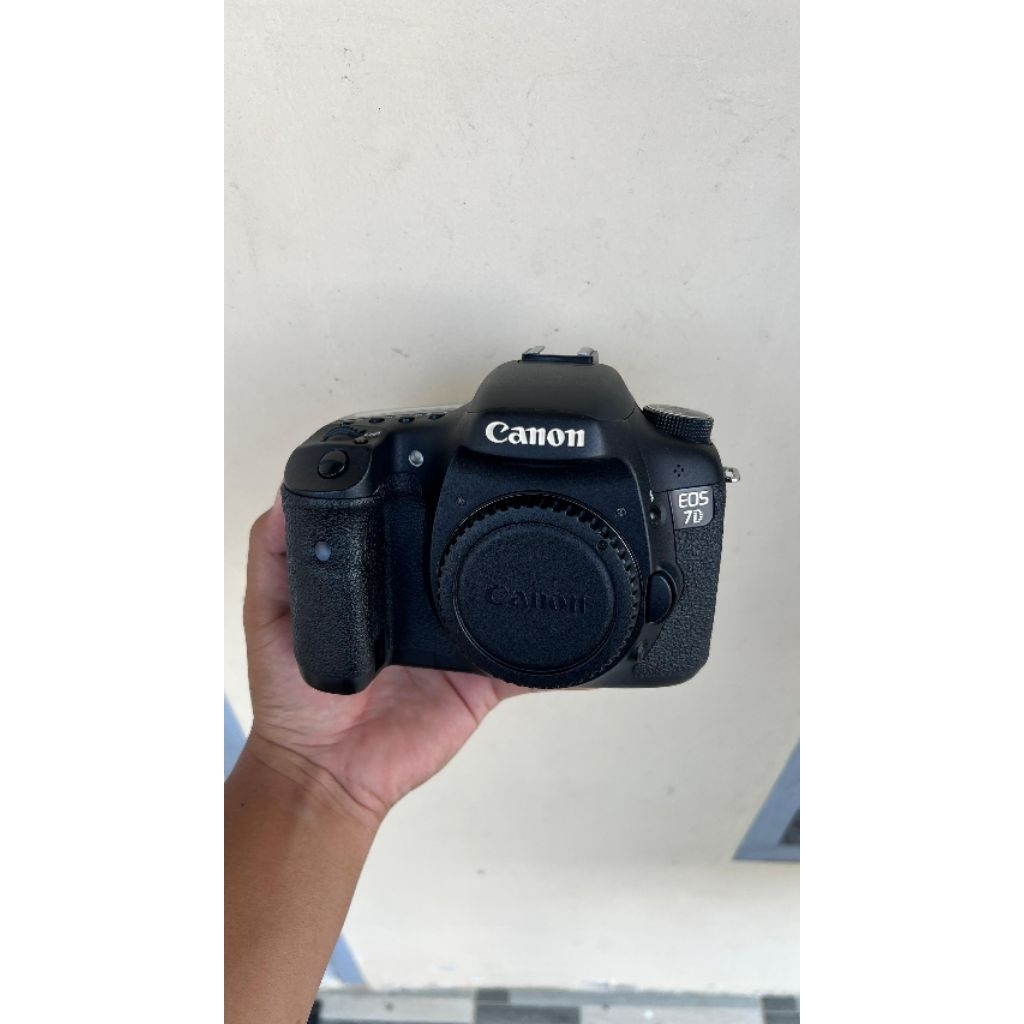Kamera Canon EOS 7D BO Second Murah