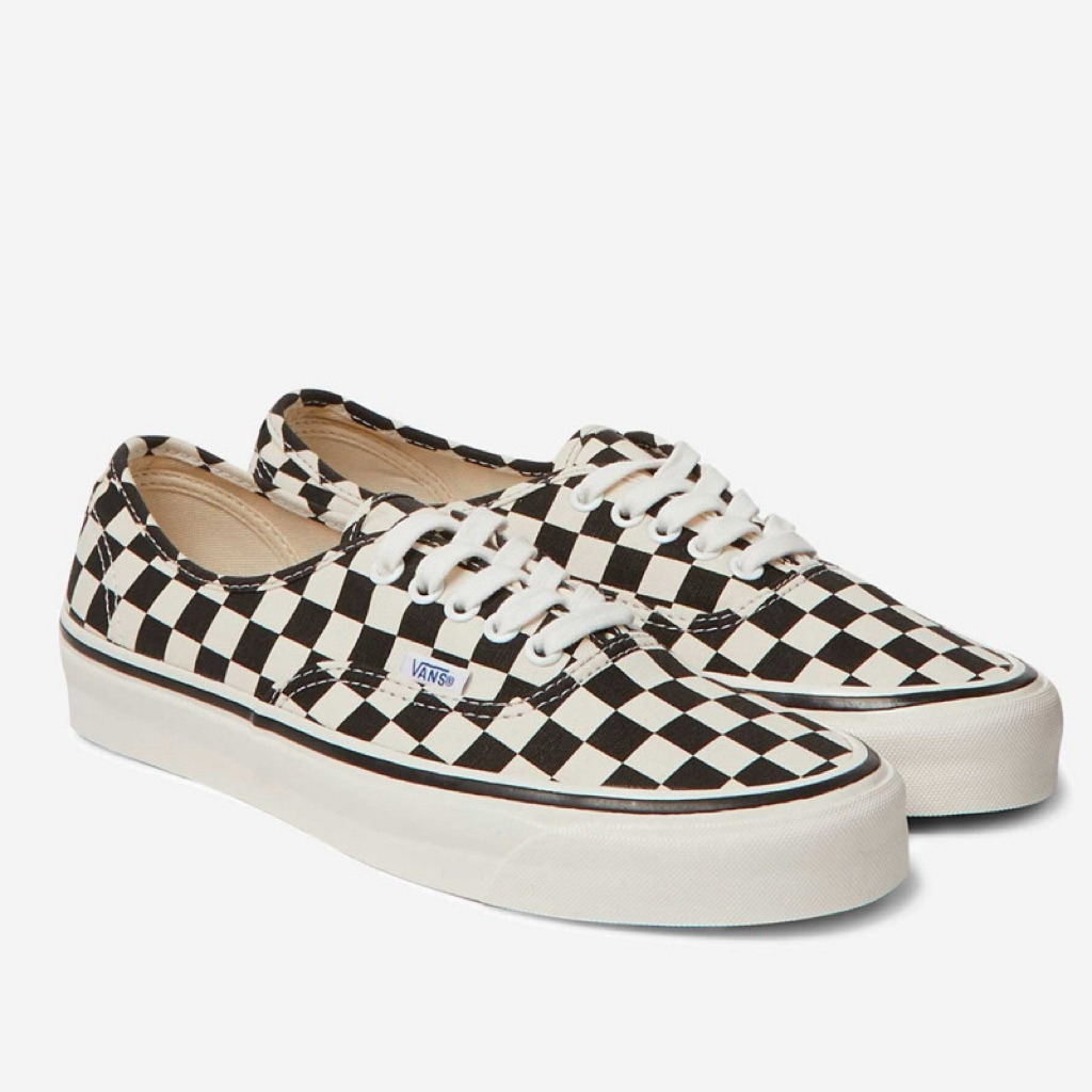 Sepatu shoes sneakers vans authentic style 44 dx anaheim factory checkerboard size 42 used mens blac