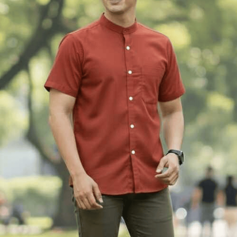 OPLAIN Kemeja Pria Lengan Pendek Polos Slimfit Distro Kerah Sanghai Original Katun Warna Teracota