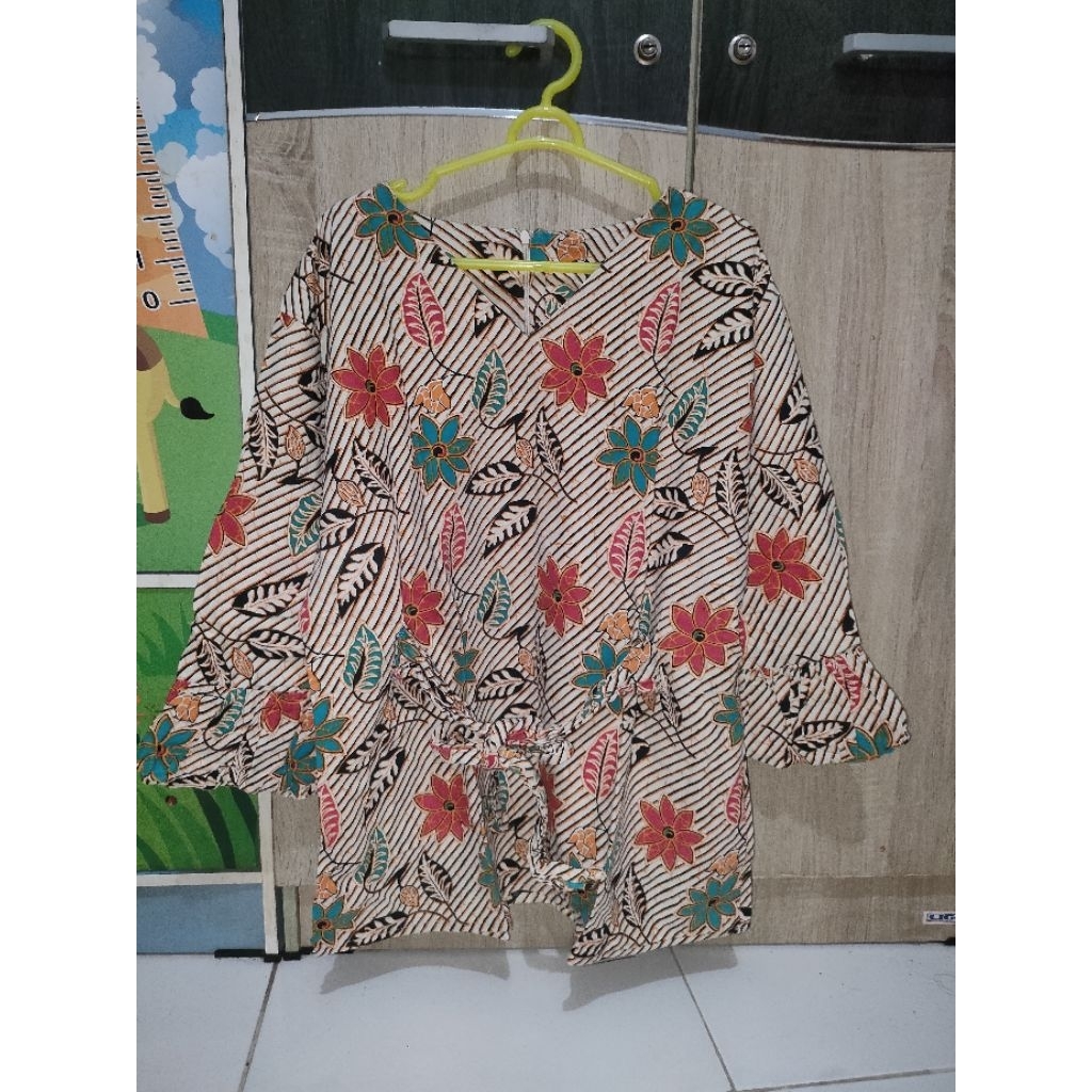PRELOVED Baju kemeja wanita jumbo