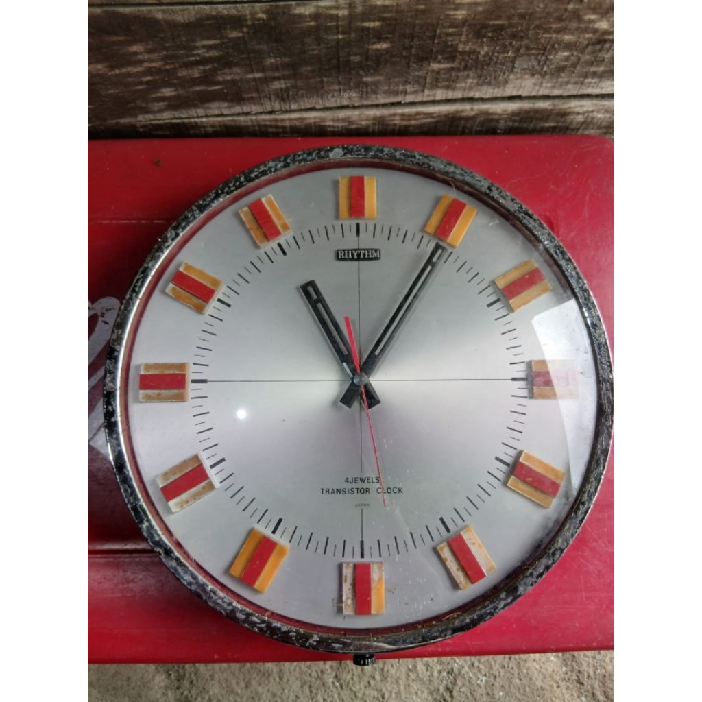 jam dinding rhytim 225rb jadul antik kuno lawas vintage kuno display mati tapi mesin masih bisa nyal