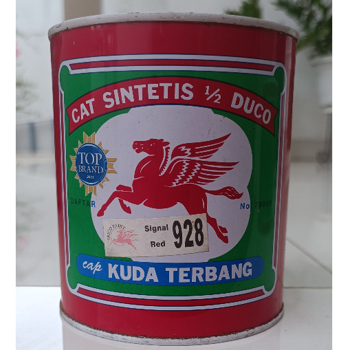 Cat minyak merk kuda terbang warna merah no.928 @ 1 kg