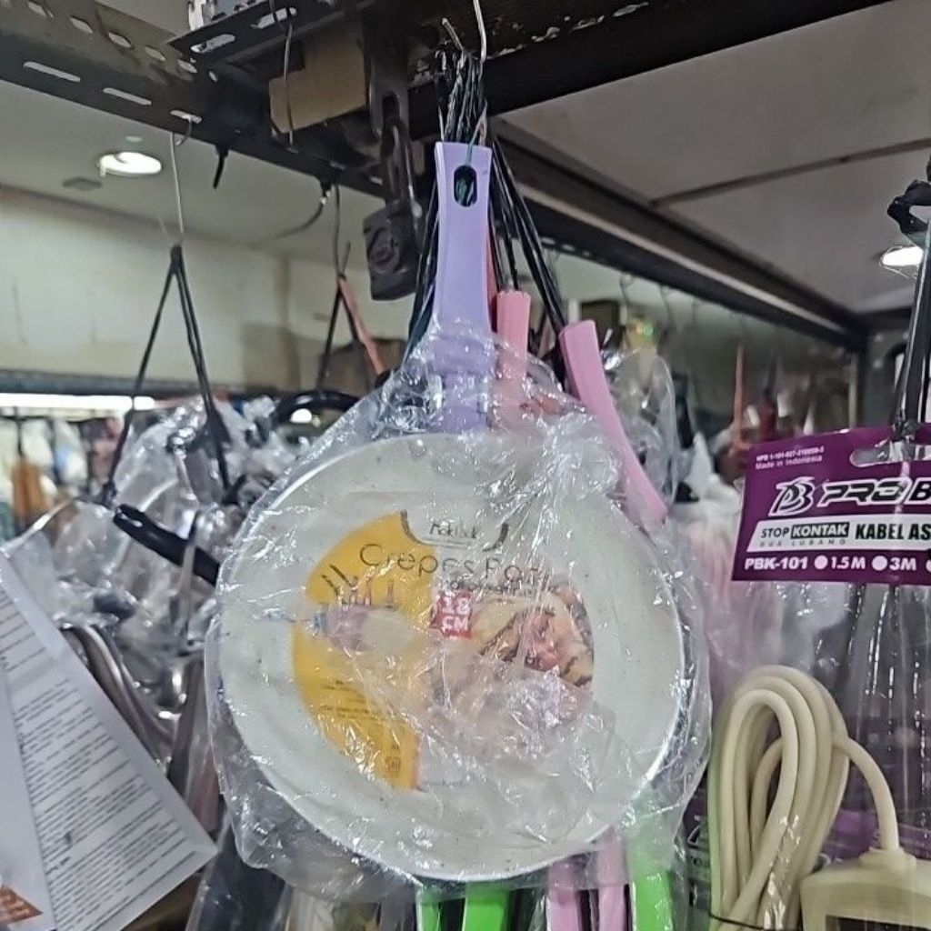 teplon crepes 18 cm makcook / crepes pan anti lengket marbel putih