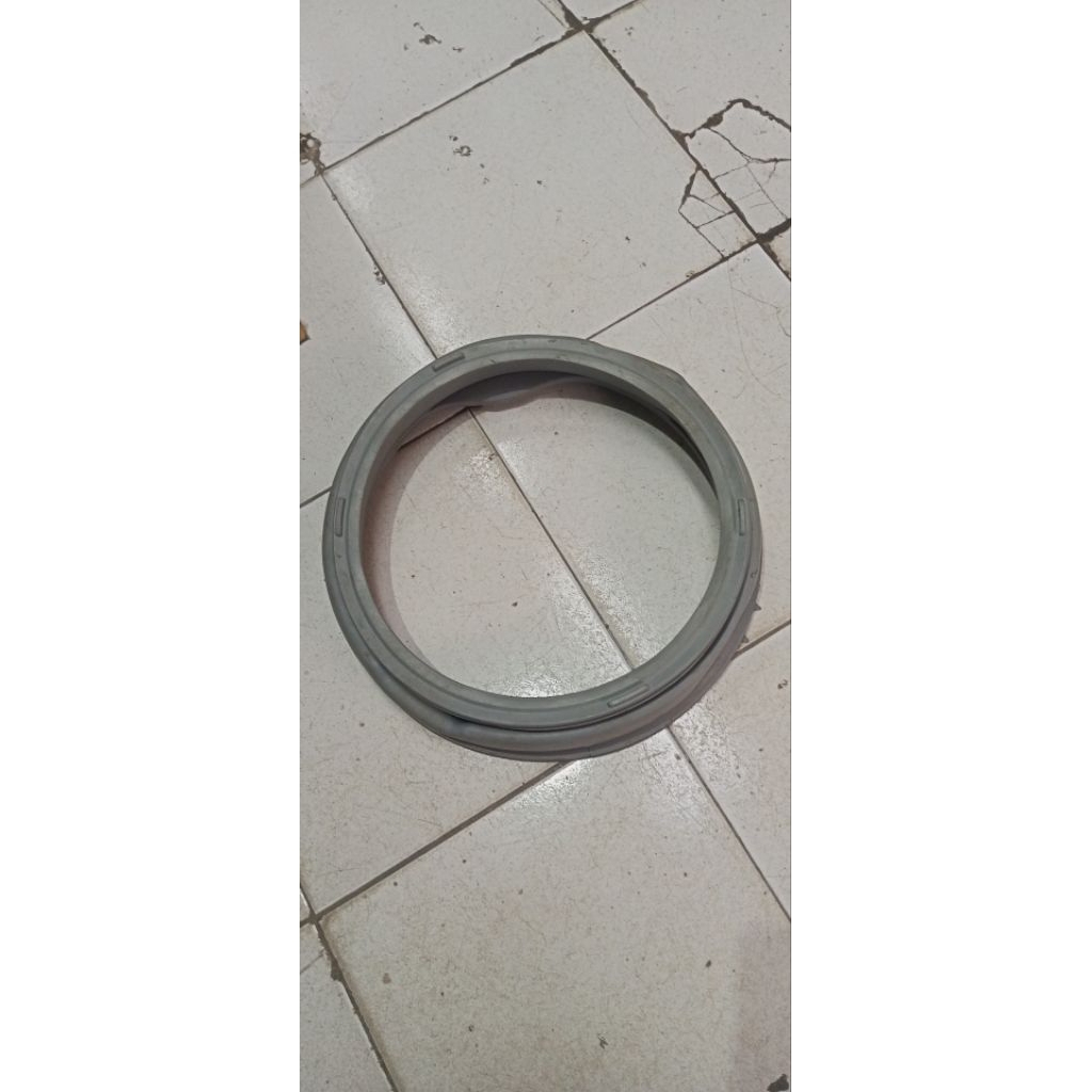 KARET PINTU MESIN CUCI FRONTLOADING SHARP ESFL 1062B /ESFL 1072B / ESFL 1082B
