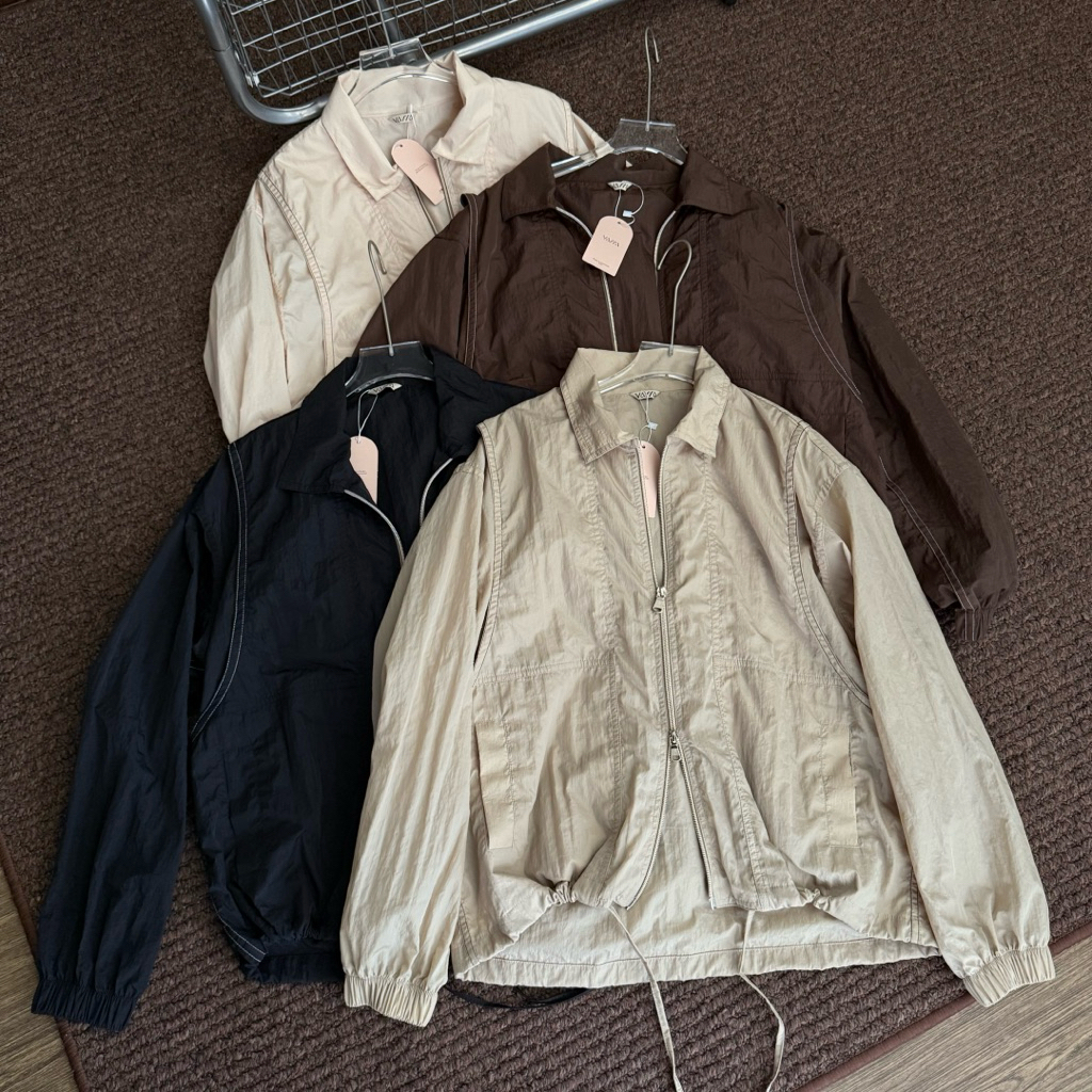 JAKET PARASUT ZIPPER JAKET OLAHRAGA WANITA