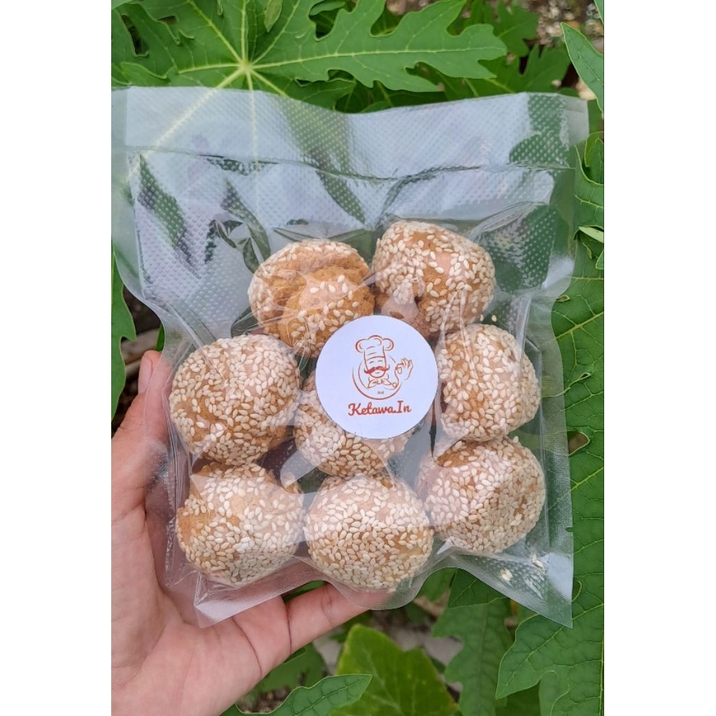 kue ketawa / roti ketawa