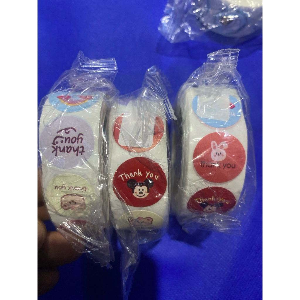 Stiker Roll Thankyou Isi 500 Pcs Stiker Label 1Roll Ukuran 2.5 Cm Seukuran Koin Tidak Mudah Koyak