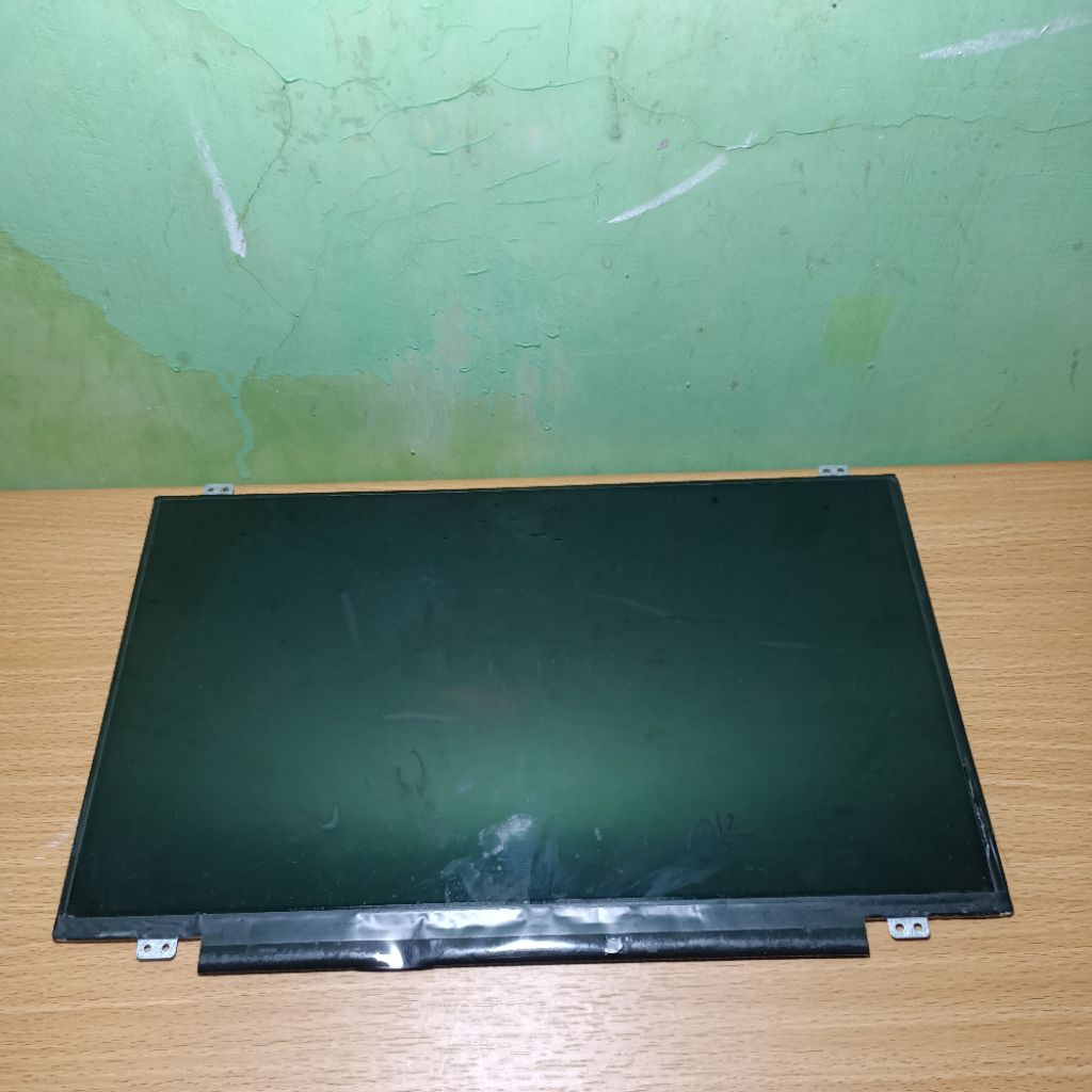 LCD LED Original Laptop Ukuran 14inch Slim Pin 40