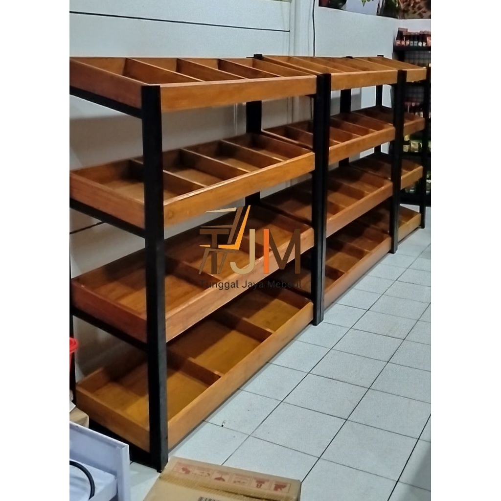 Rak kayu / rak toko sembako/ rak warung/ rak buah²n dan sayuran/ rak multifungsi