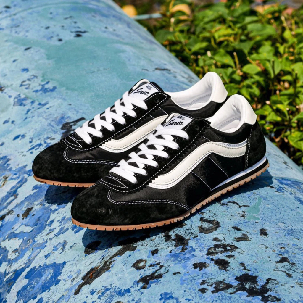 VANS SUPER LOW PRO RESMI PT NAVYA/GMG