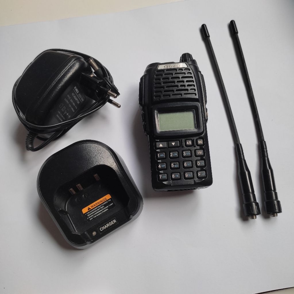 Handy Talkie HT Redell DL-8108 Dual Band Bekas