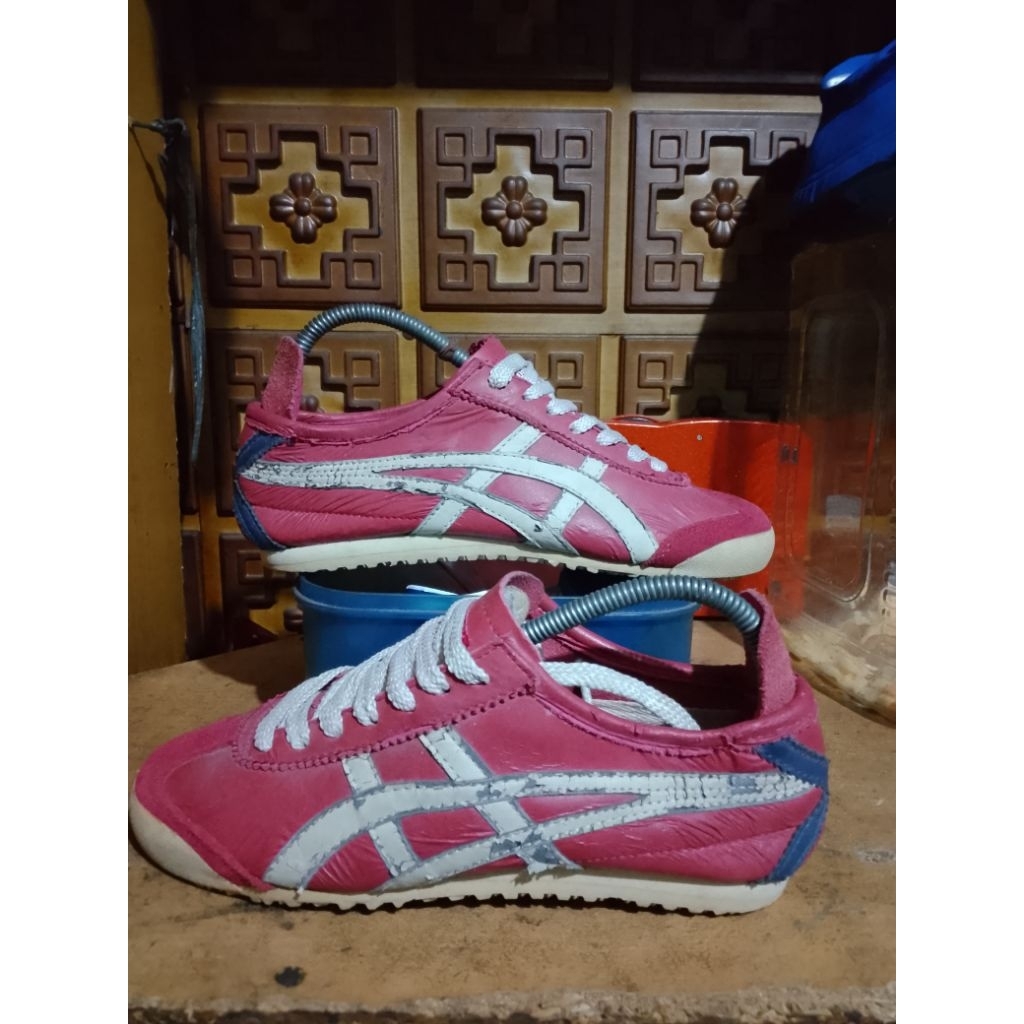 sepatu second size 38