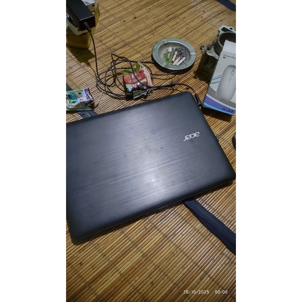 LAPTOP ACER ONE Z1402 RAM 2 HDD 500GB