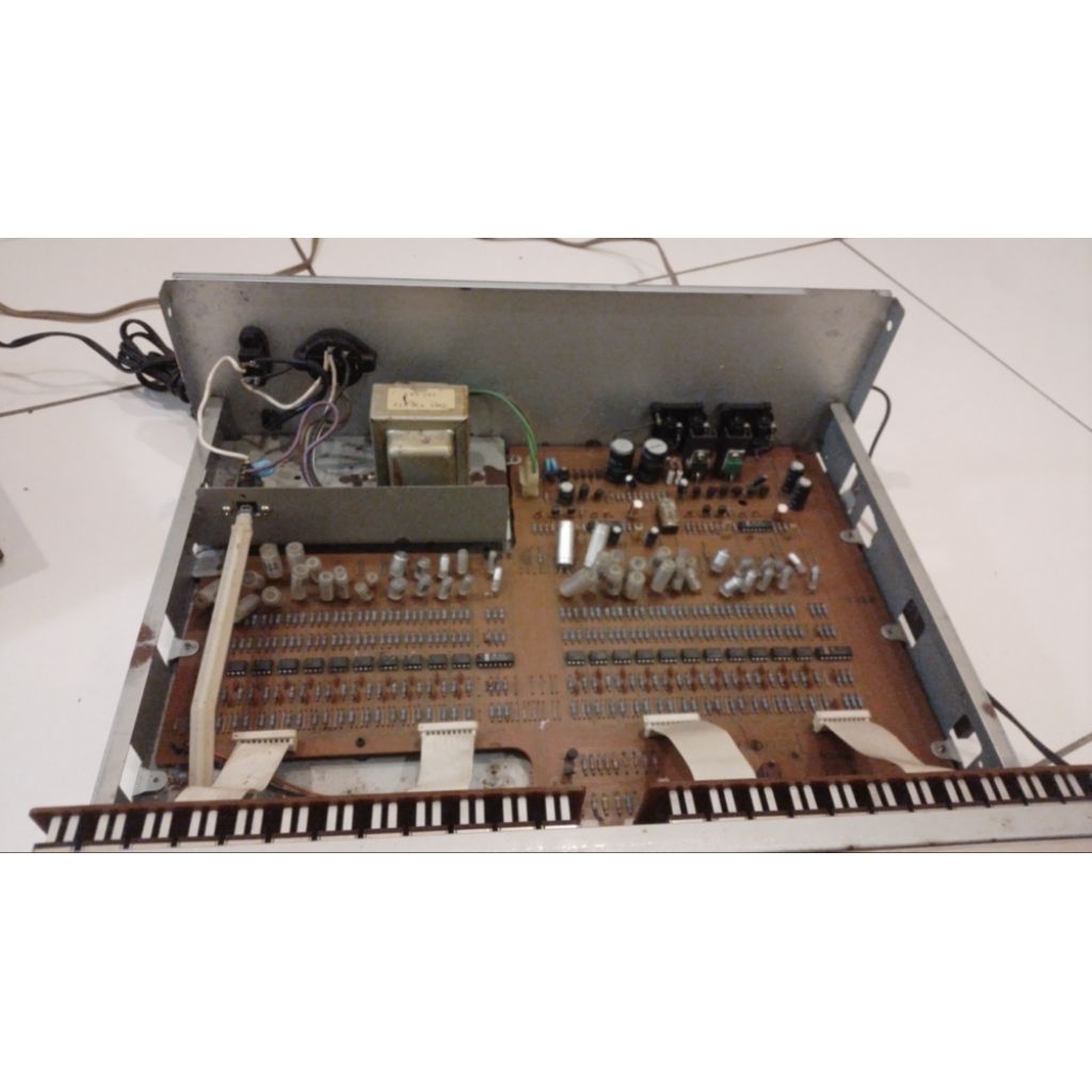 Equalizer Pioneer sg-9