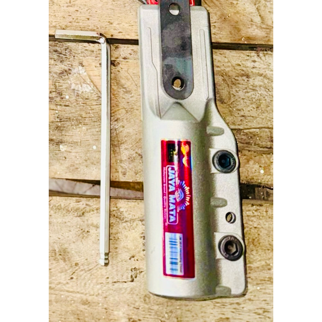 Egrek Jaya Mata Bonus Taji Perkakas Berkebun