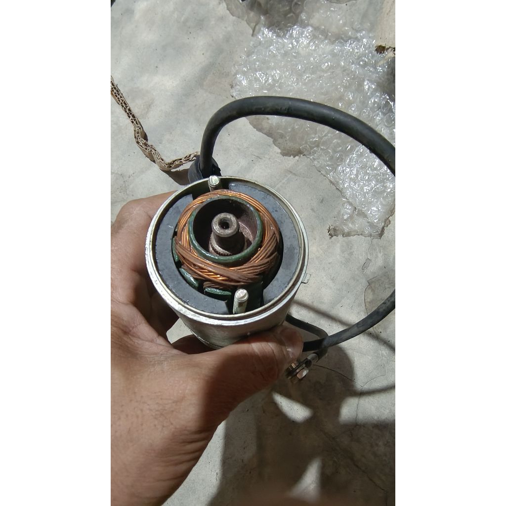 dinamo stater yamaha v80 tanpa rumah arangnya , bagian atas