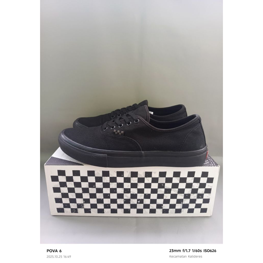 VANS SKATE AUTHENTIC FULLBLACK
