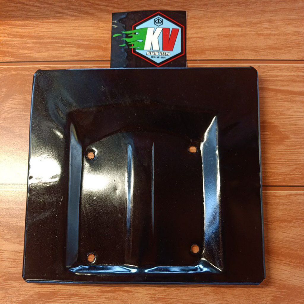 Dudukan plat nomor belakang vespa PTS