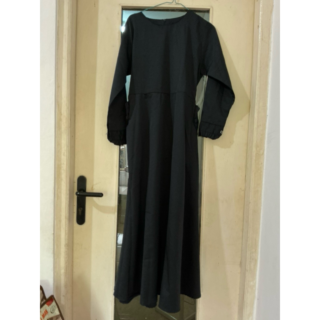 PL GAMIS HITAM