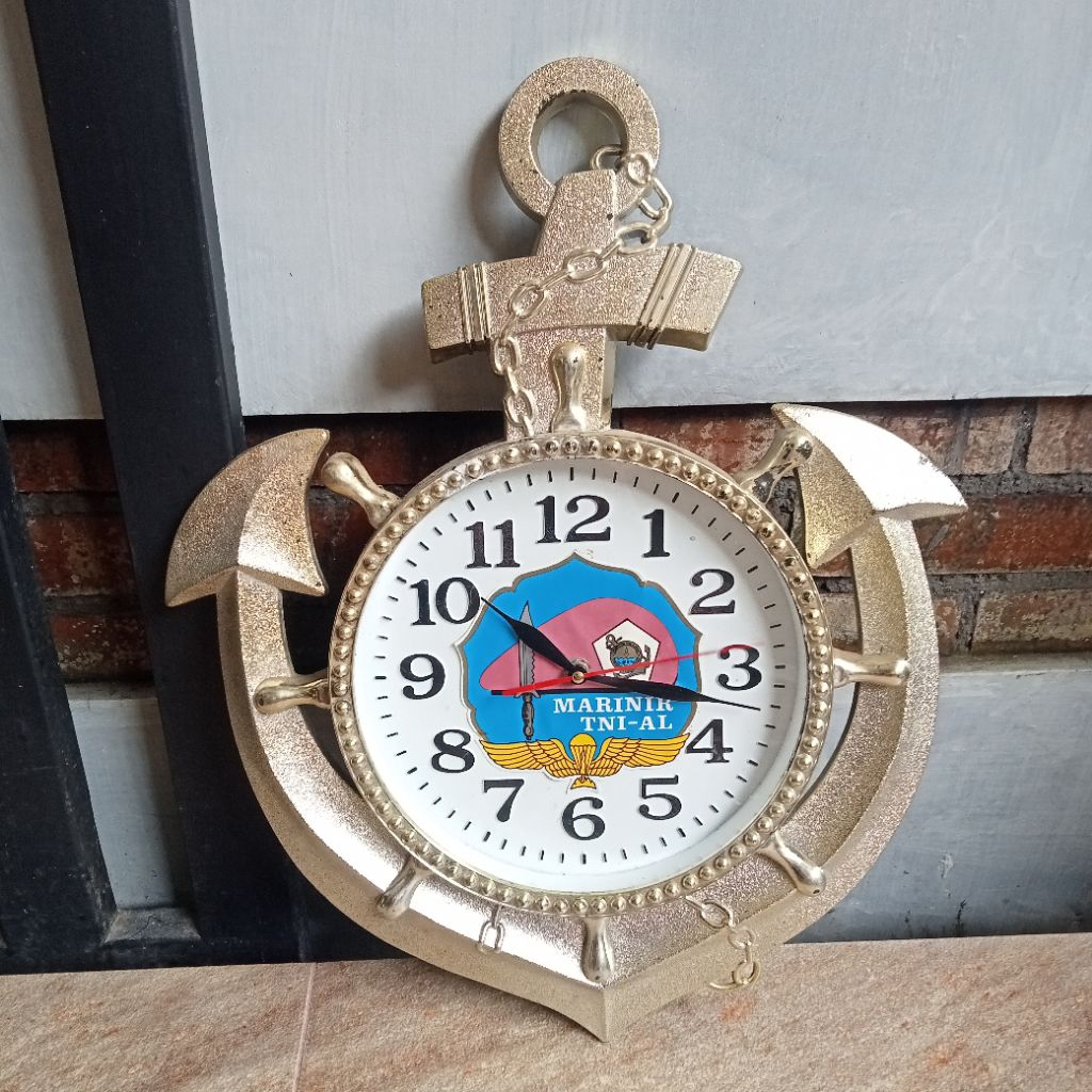 Jam dinding jadul lawas vintage