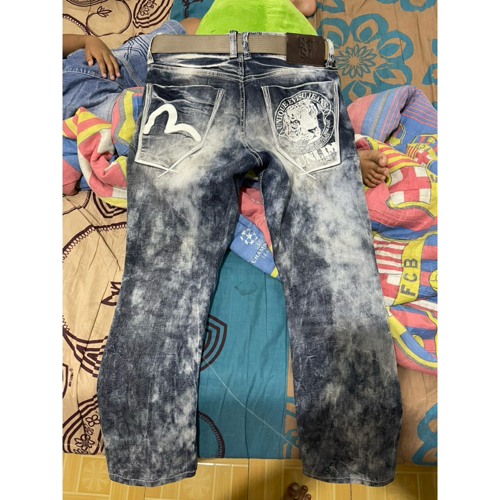 CELANA JEANS EVISU SIZE 30