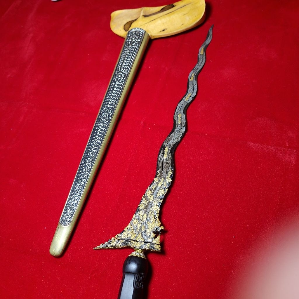 pusaka nogo sosro luk 11