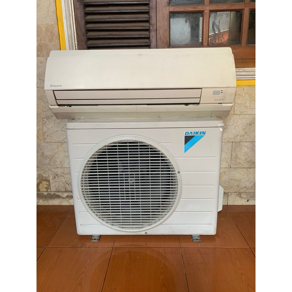 ac daikin 1,5 pk low watt standar original thailand
