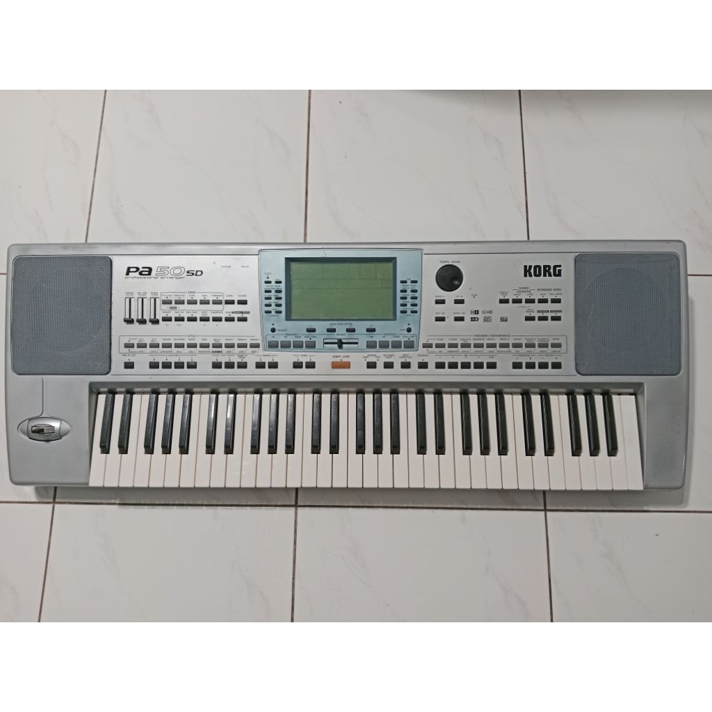 Keyboard KORG PA 50 SD Kondisi 100% Normal, Mainboard baru, SD Board Baru, PCB Power Baru, Layar Bar