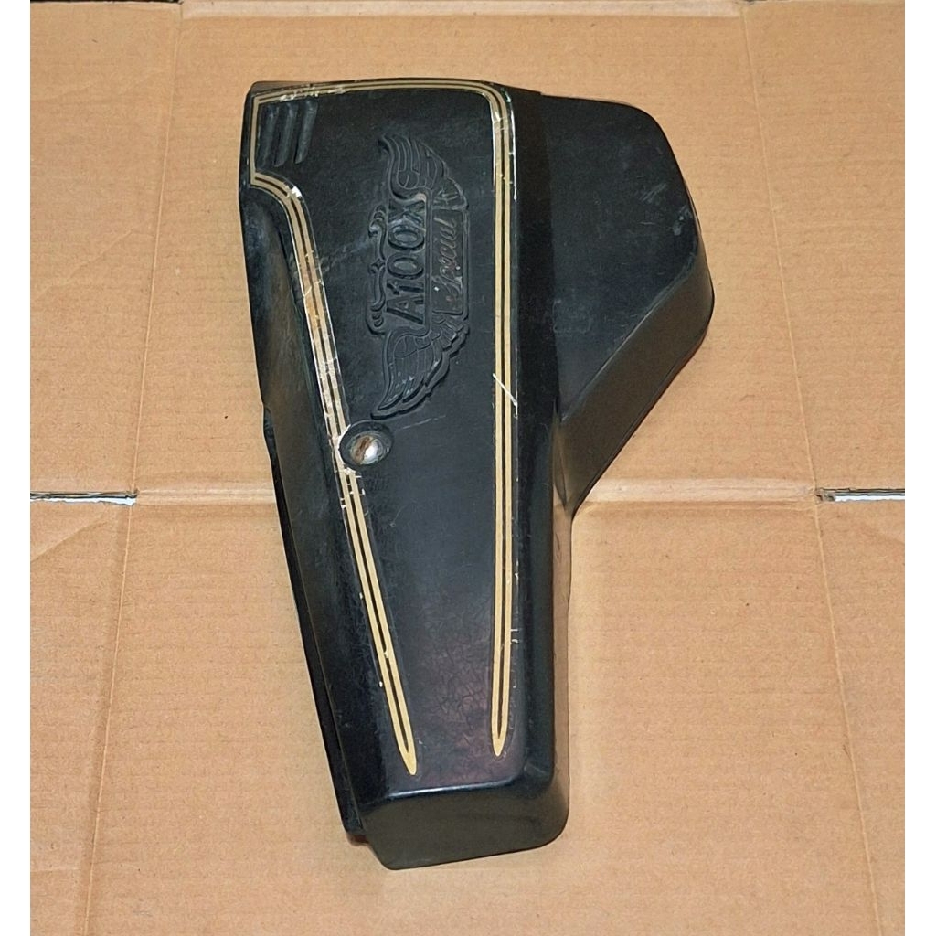 cover tutup aki samping kanan Suzuki a100 econos ORI