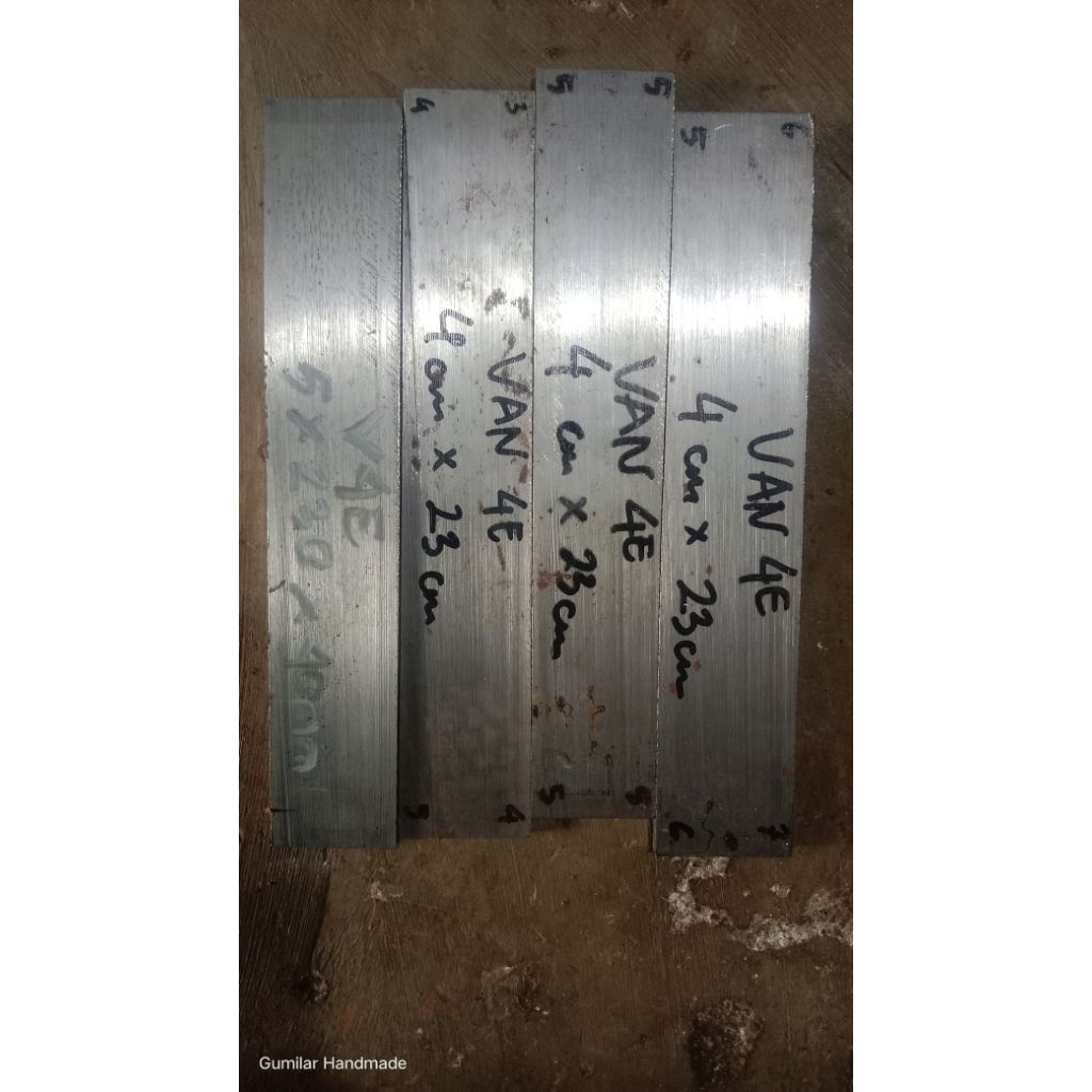 vanadis 4 ektra/baja bahan bilah