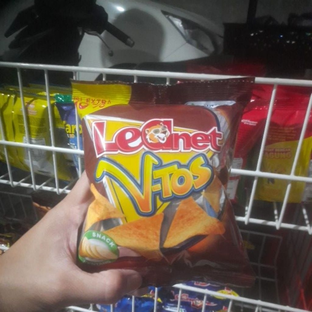 SNACK KENTANG LEONET V-TOS RASA SAPI PANGGANG