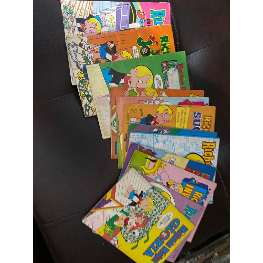 Komik paket Richie Rich tipis