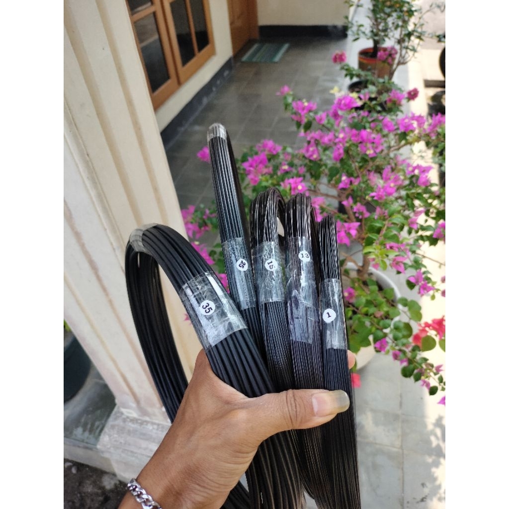 FIBER HITAM GLOSY 1MM-2.5MM