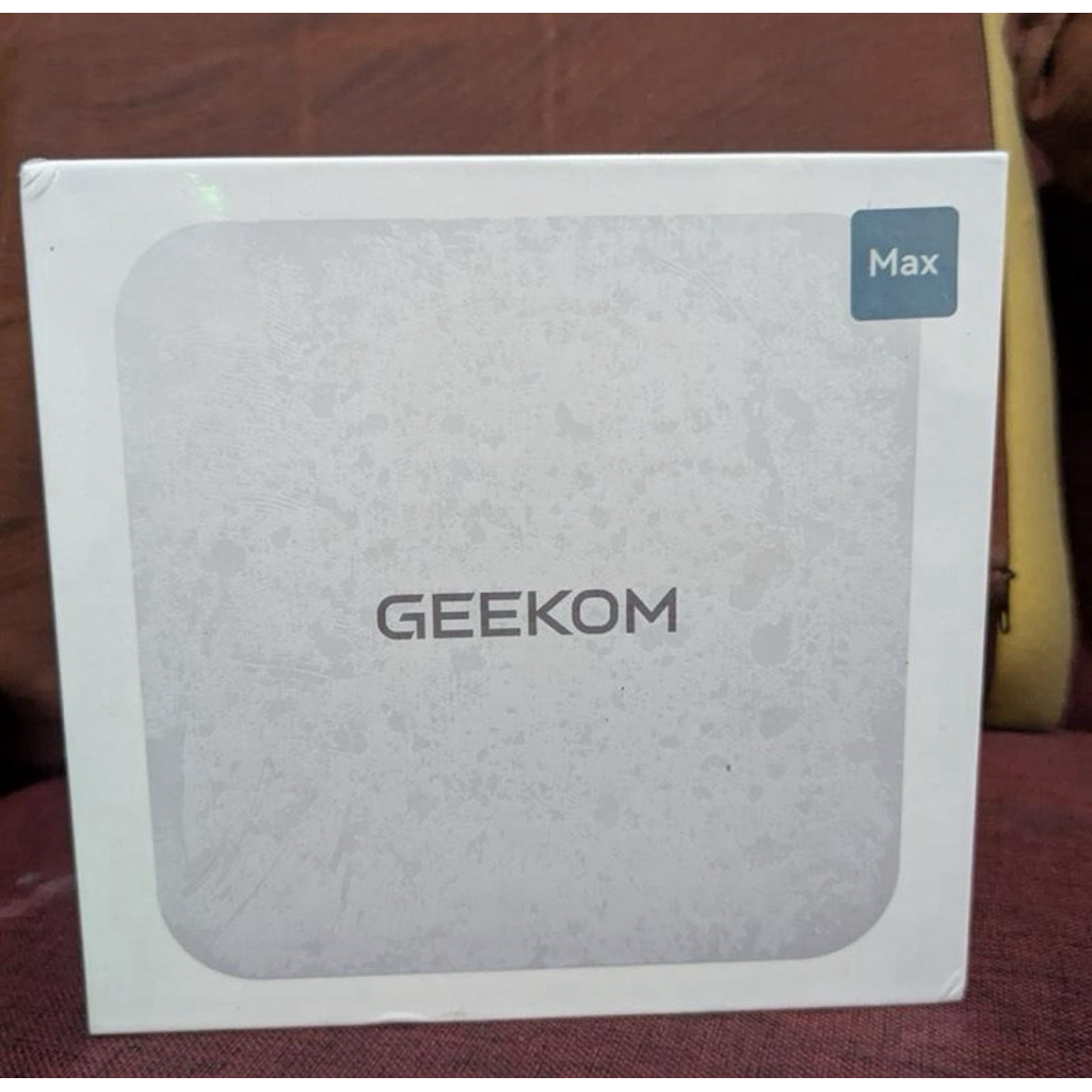 Mini PC geekom A8max rayzen9 Ai