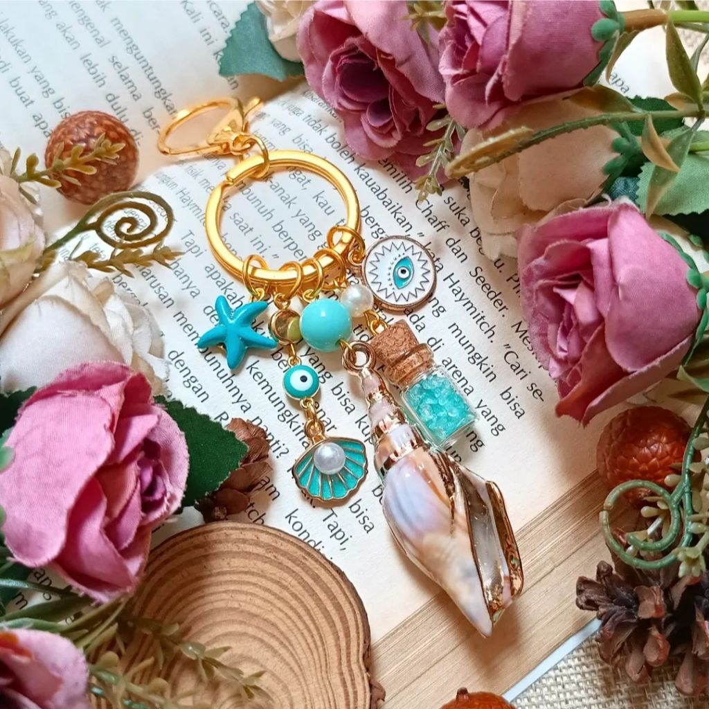 Gantungan Kunci Kerang Sea Shell Keychain Bagcharm Evil Eye Aqua Color