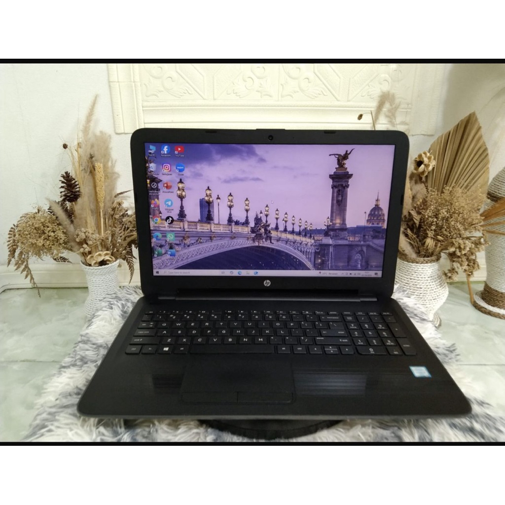 Laptop Hp 14 core i3 Ram 4 GB sdd 128gb
